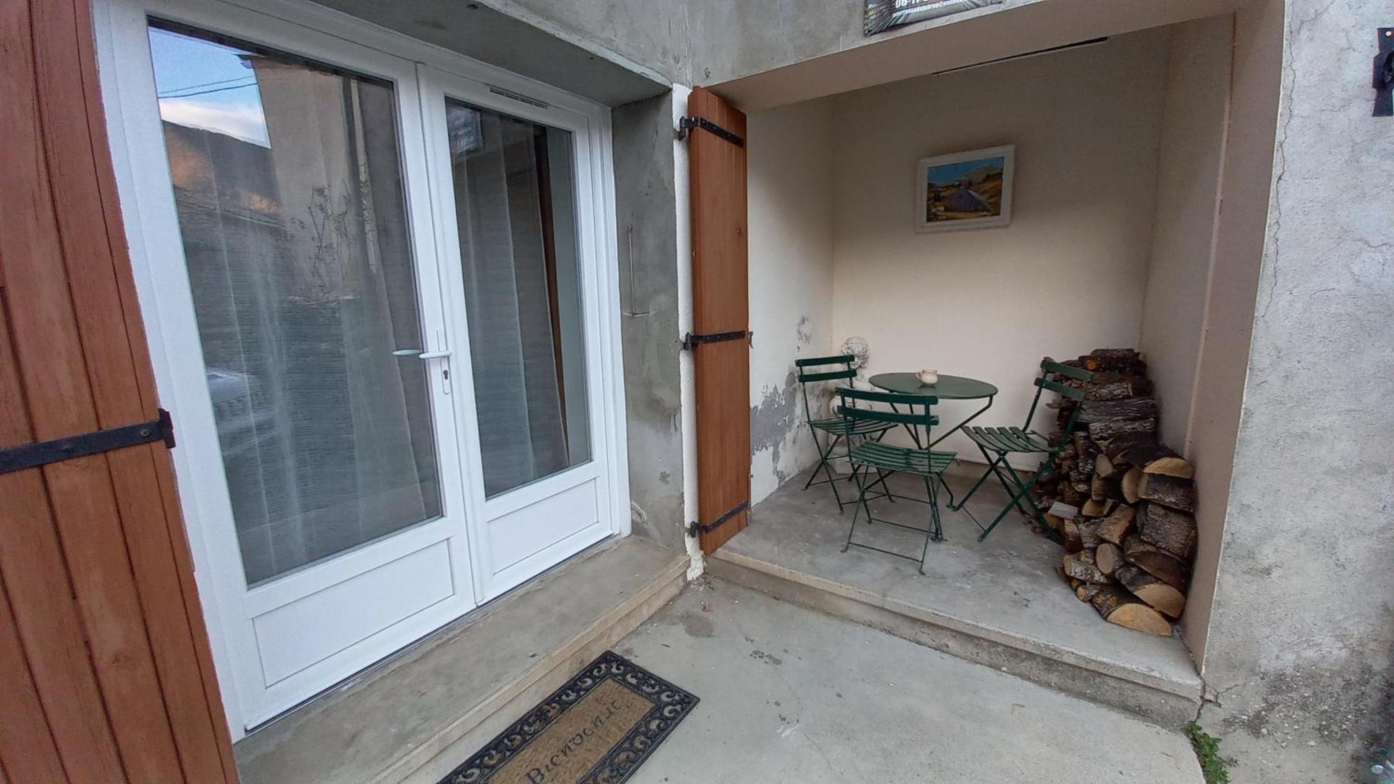 Gite En Haute Provence Montfroc エクステリア 写真